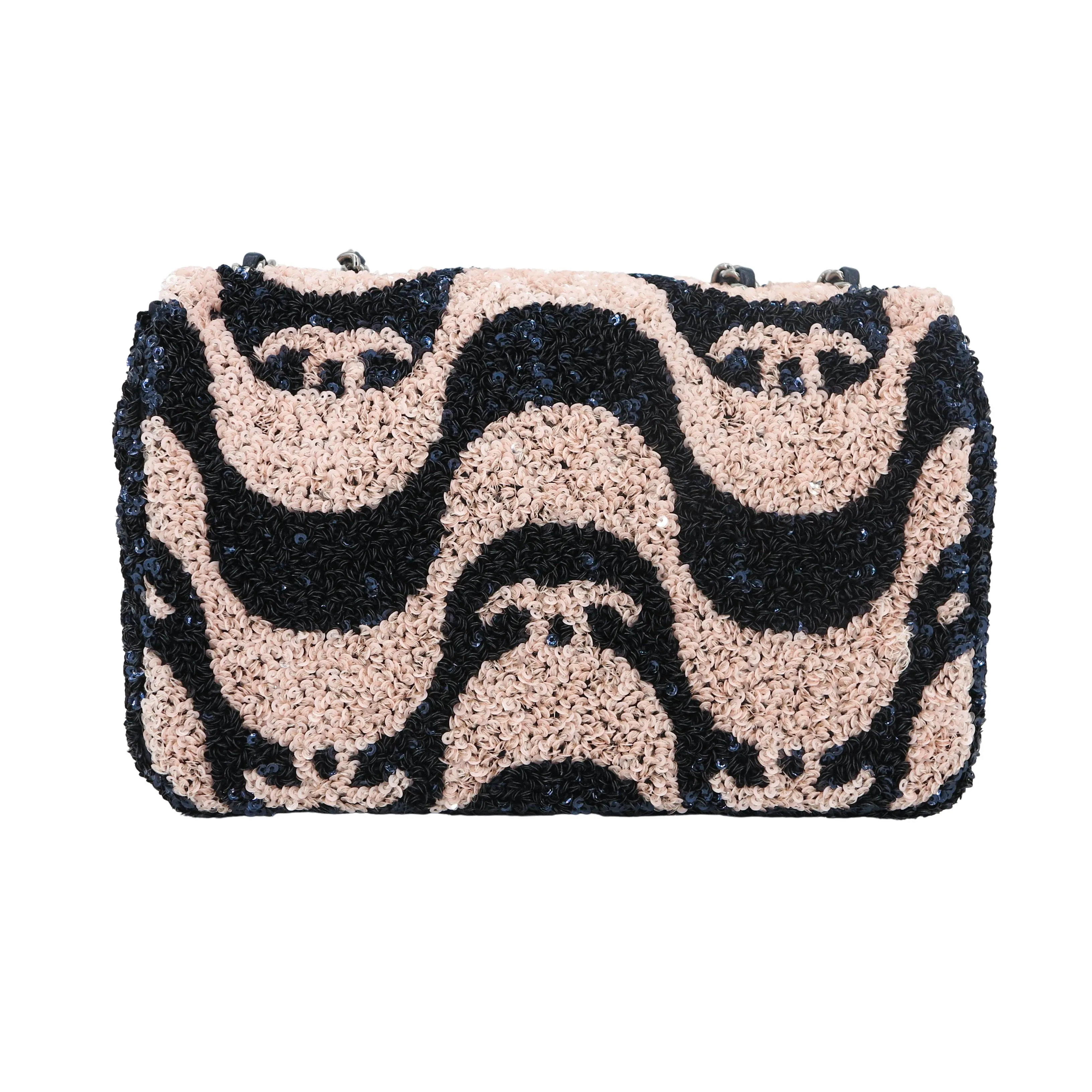 21S Pink Navy Wave Sequin CC Logo Mini Flap Bag