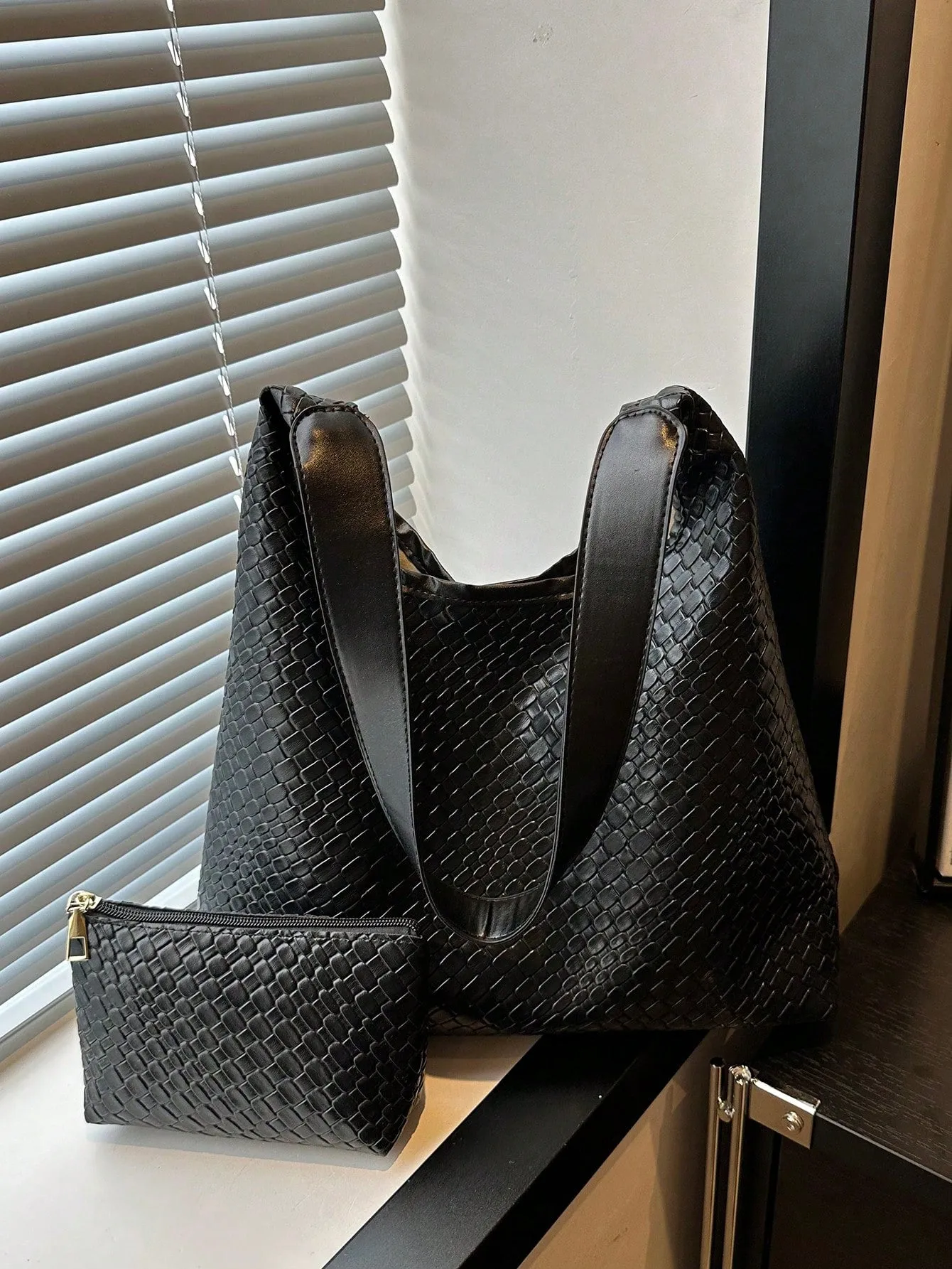 2pcs Trendy Solid Color Commuting Woven Tote Bag
