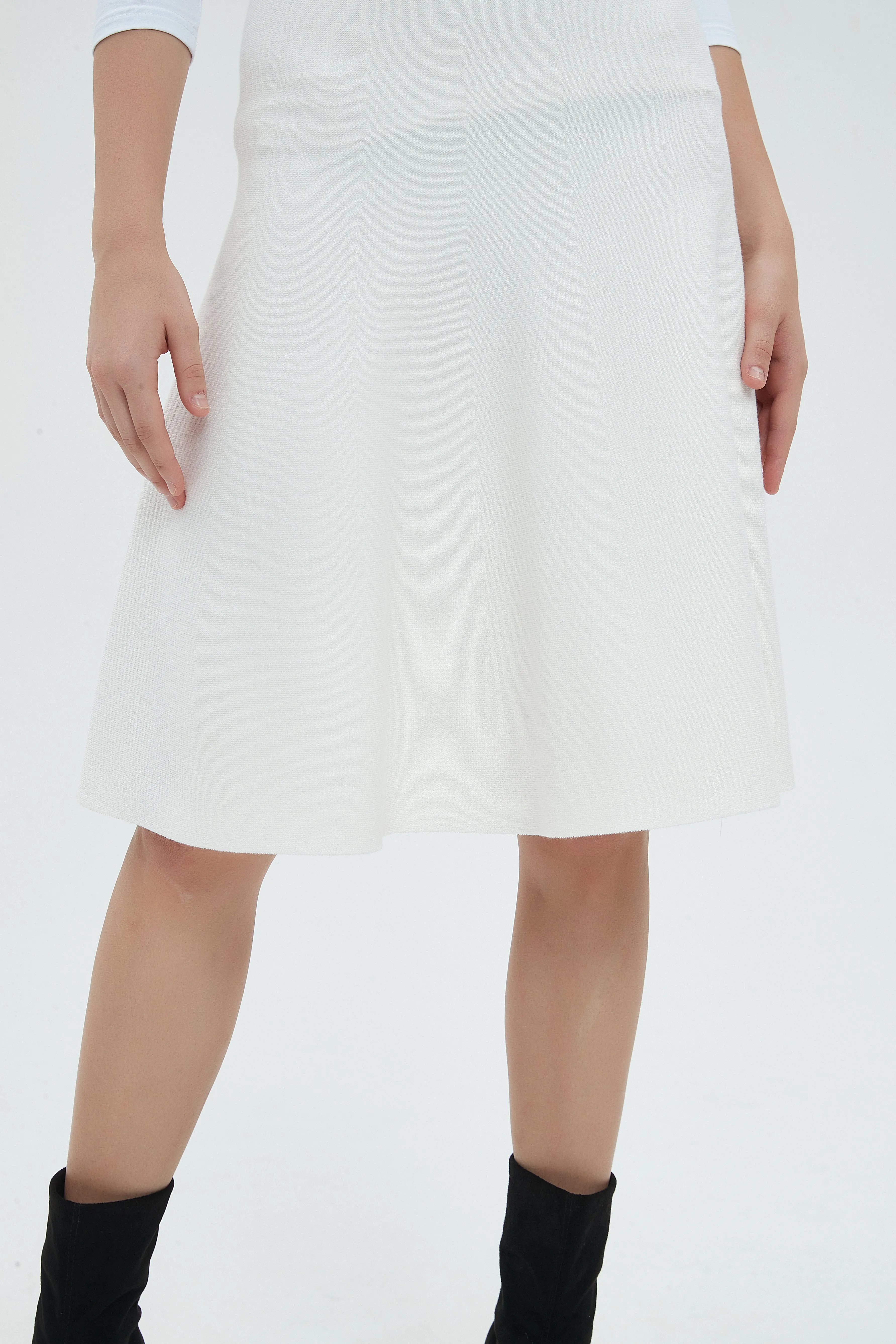 AMAZING  MM SKIRT - WINTER WHITE From Mia Mod