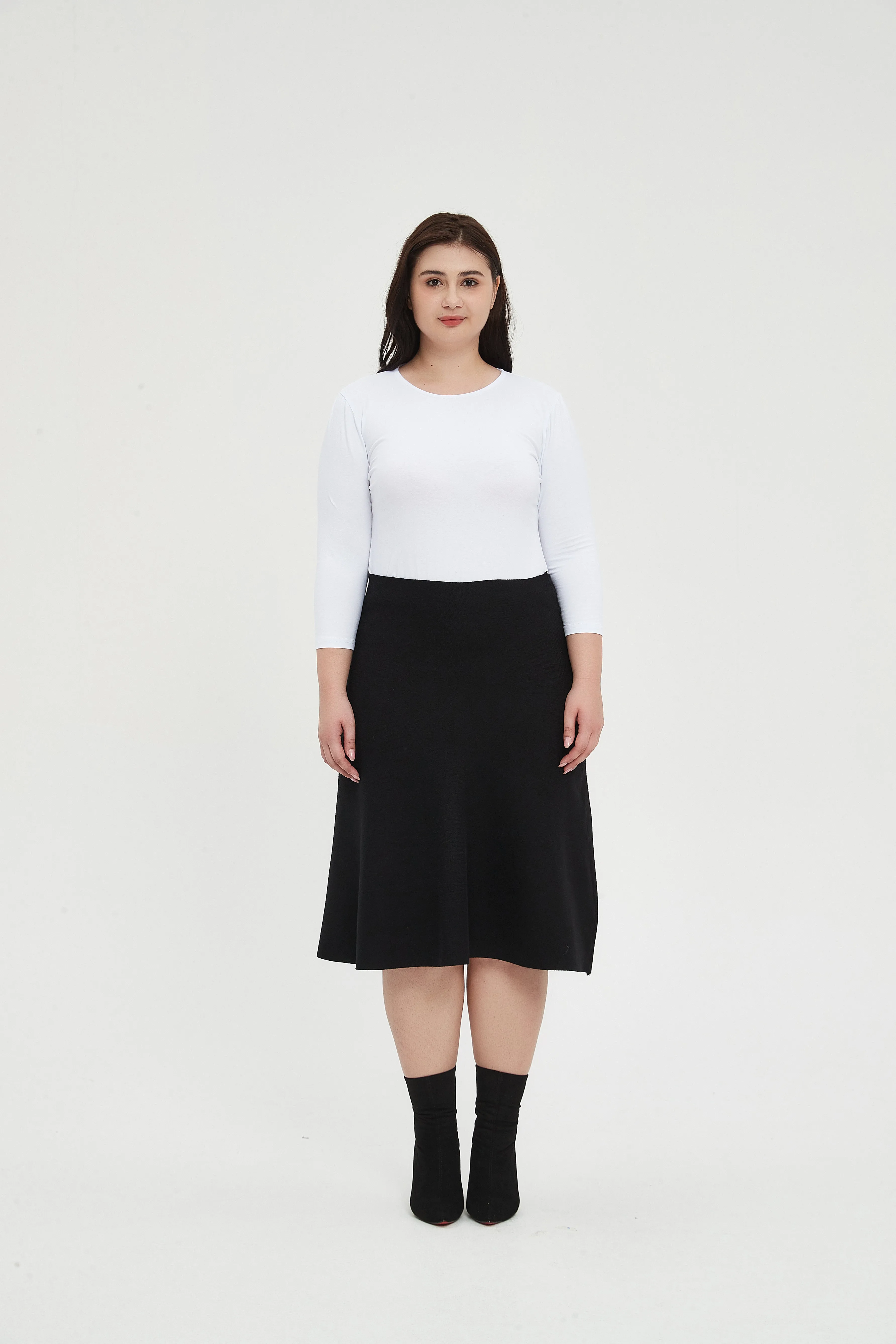 AMAZING MM SKIRT - YEAR ROUND BLACK From Mia Mod