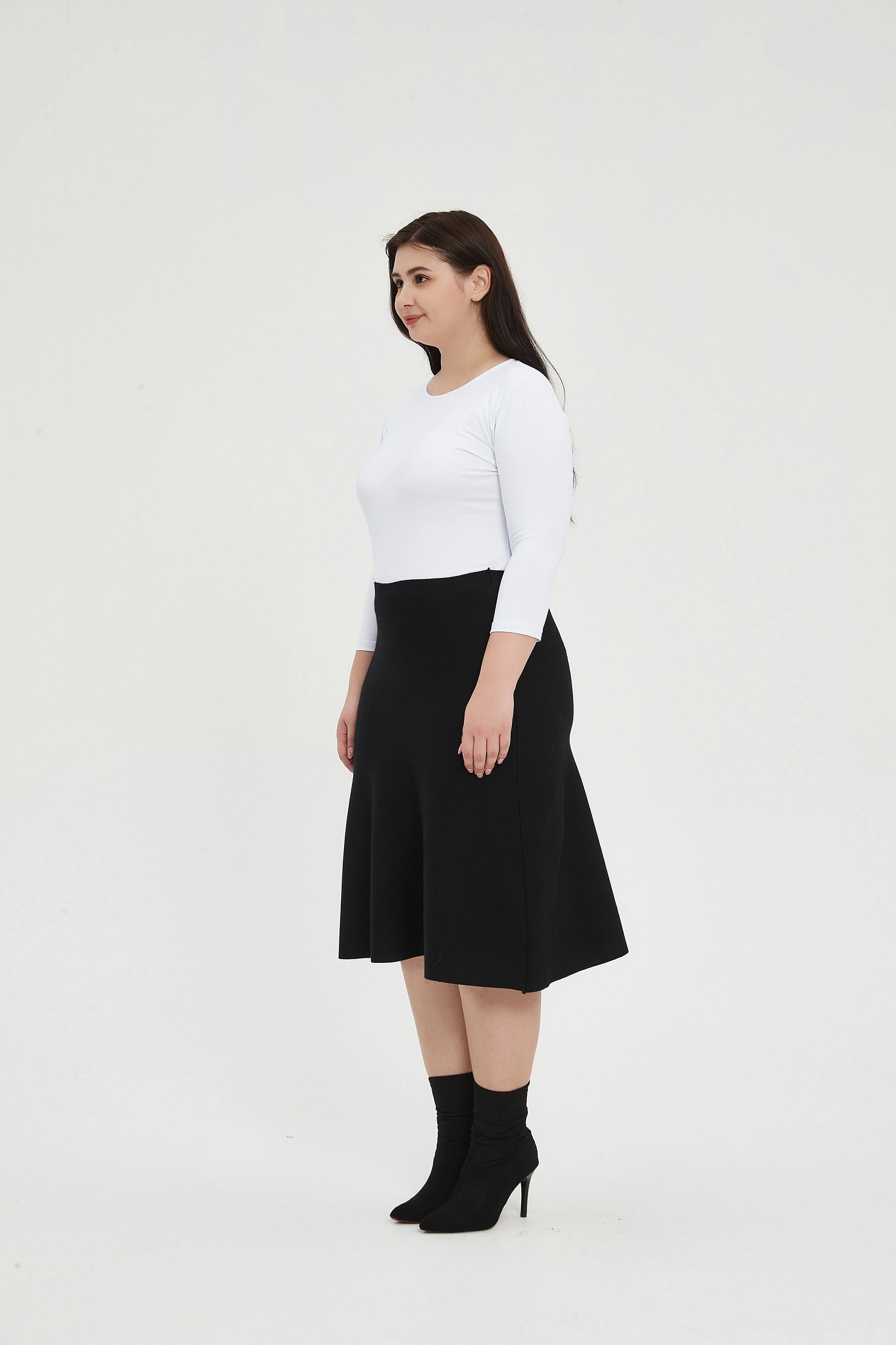 AMAZING MM SKIRT - YEAR ROUND BLACK From Mia Mod