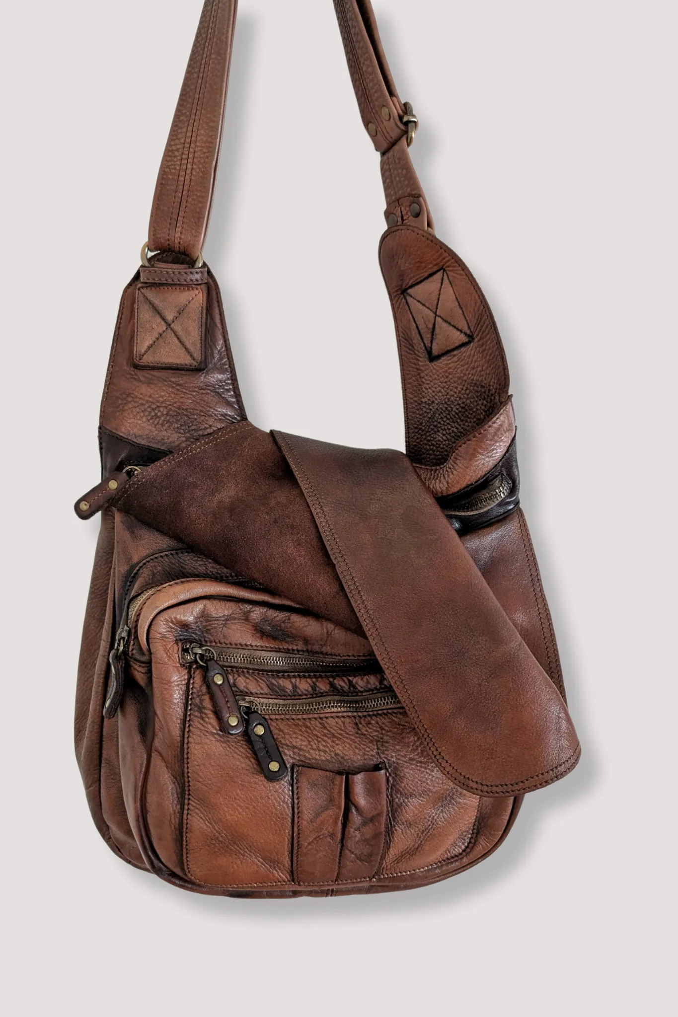 BAYSIDE84 Crossbody Saddle Bag - Cigar Brown - Canada