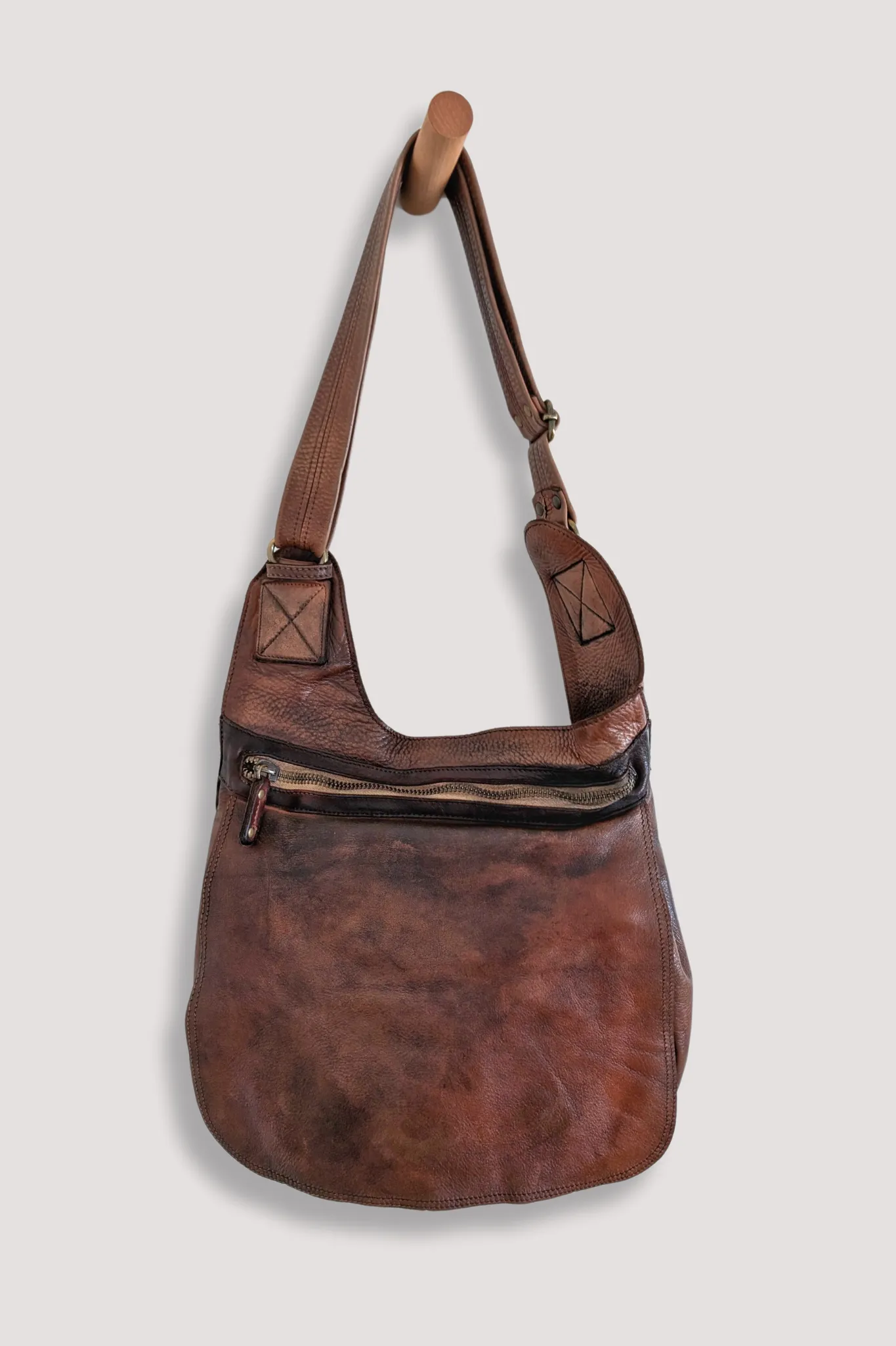 BAYSIDE84 Crossbody Saddle Bag - Cigar Brown