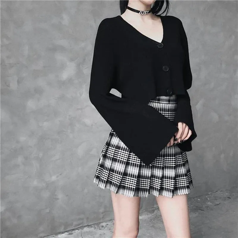 BLACK WHITE PLAID PLEATED SKIRT UB2472