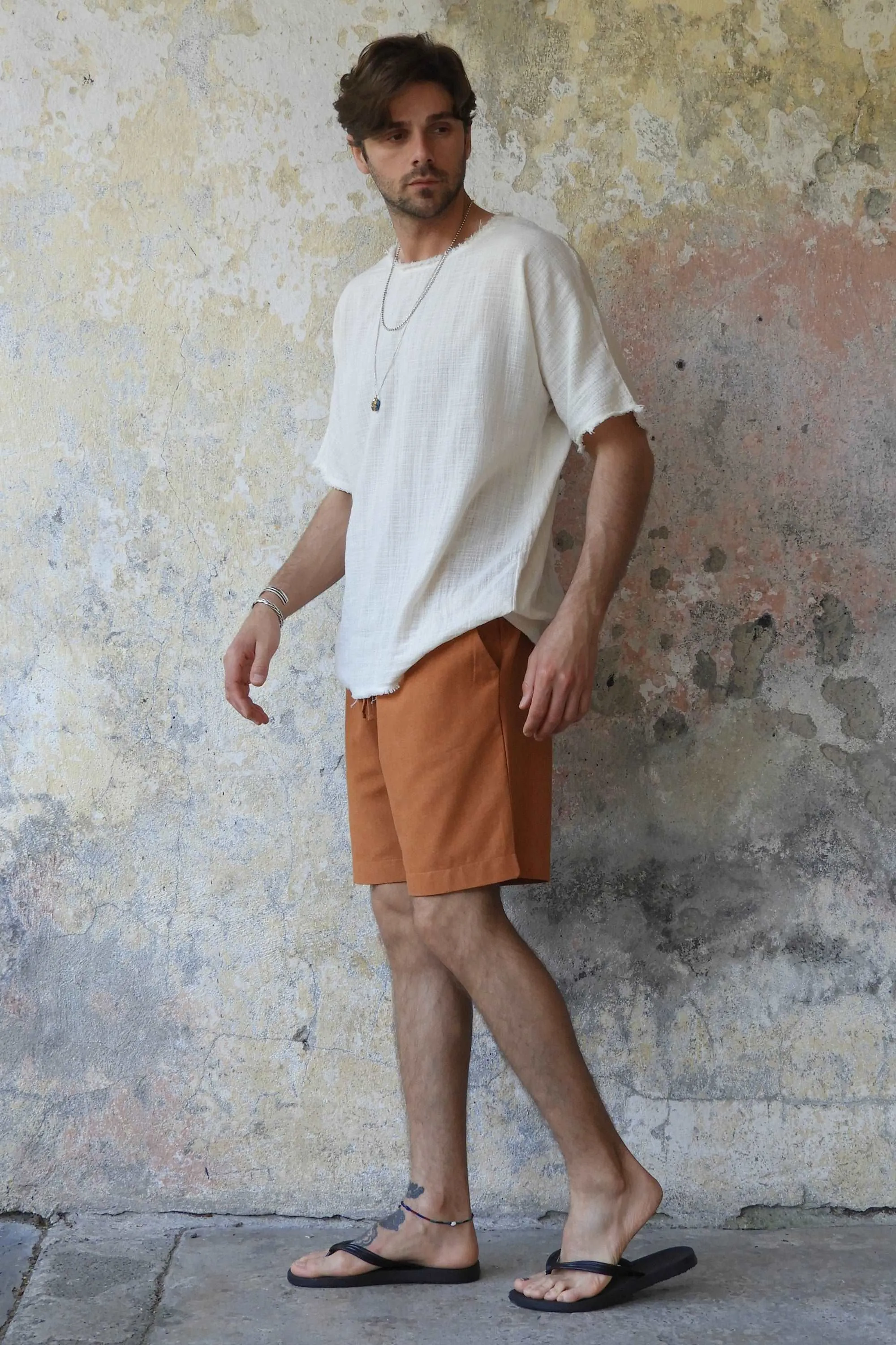 BOREAS Linen Blend Shorts Man (Indigo Blue, Windsor Tan)