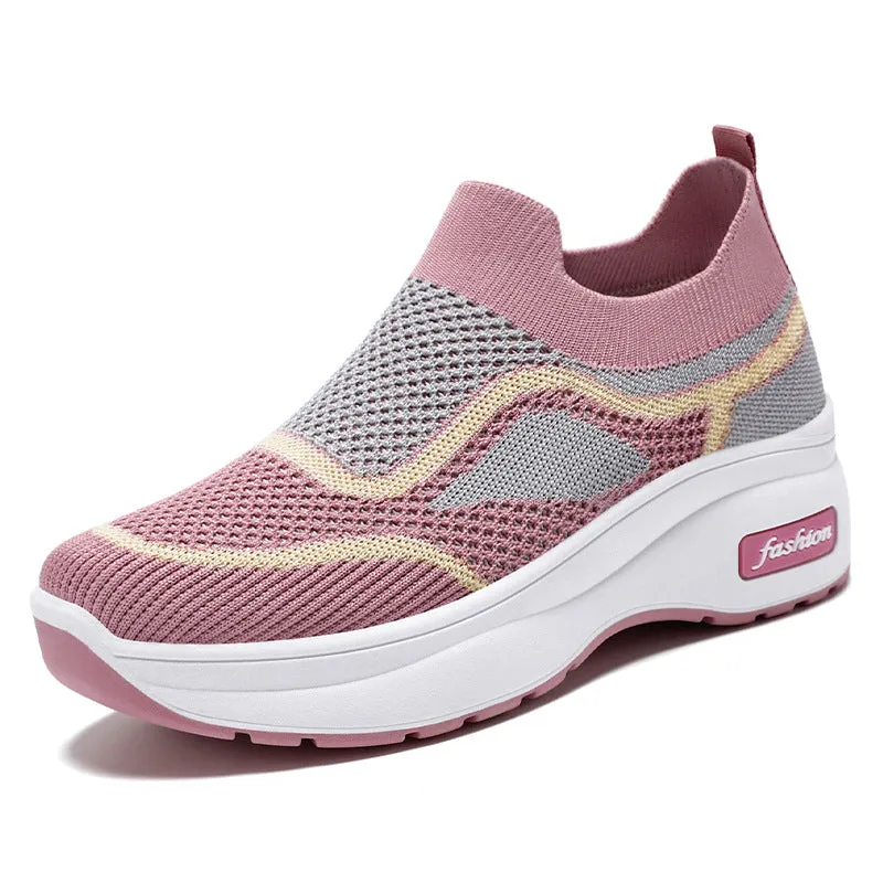 Casual Knitted Slip-On Sneakers Featuring Soft and Slip-Resistant Traction