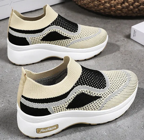 Casual Knitted Slip-On Sneakers Featuring Soft and Slip-Resistant Traction