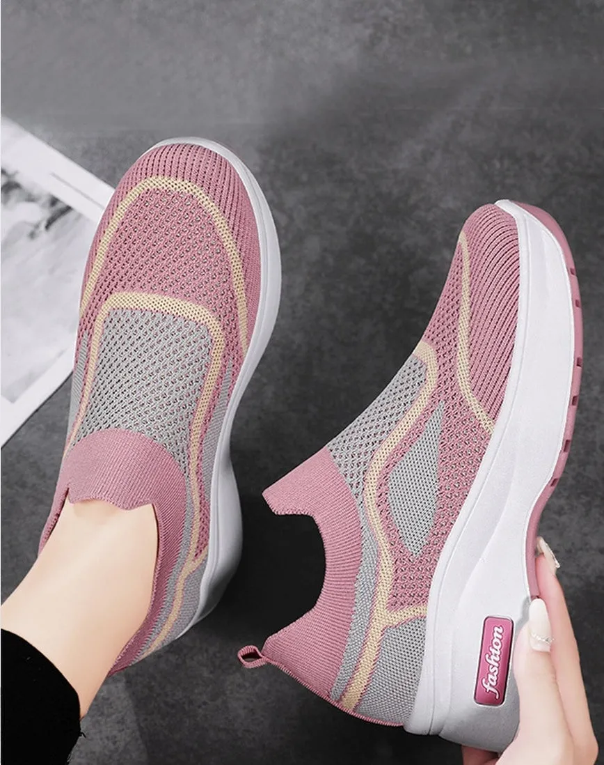 Casual Knitted Slip-On Sneakers Featuring Soft and Slip-Resistant Traction