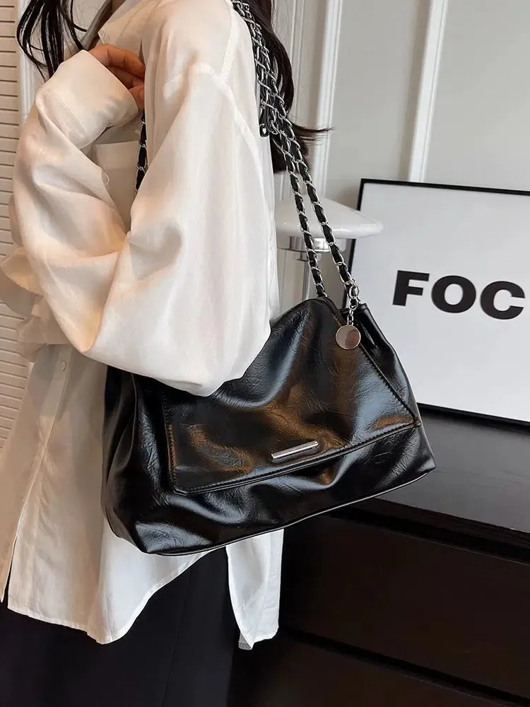 Chain Strap Shoulder Bag