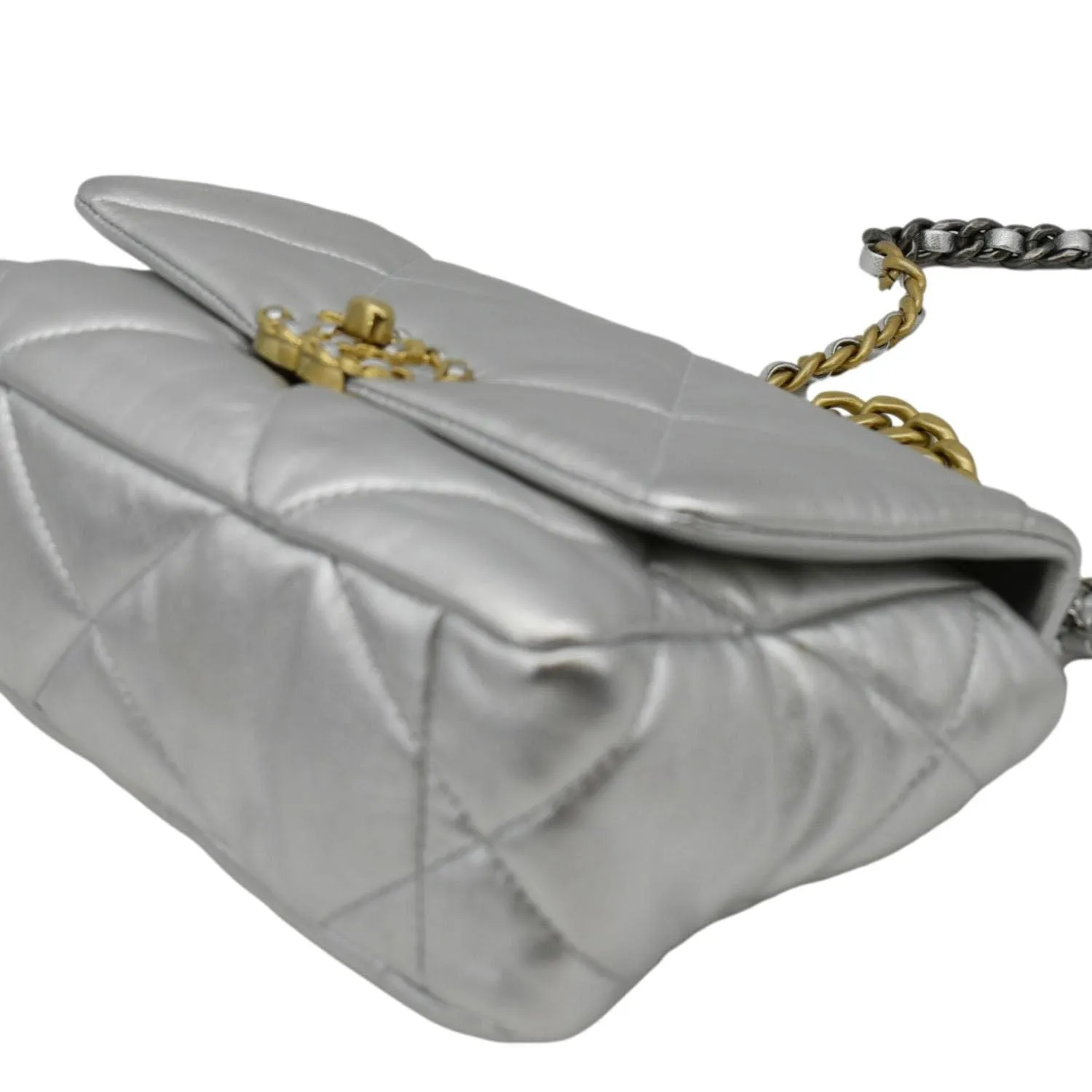 CHANEL 19 Medium Flap Quilted Leather Shoulder Bag Metallic Silver