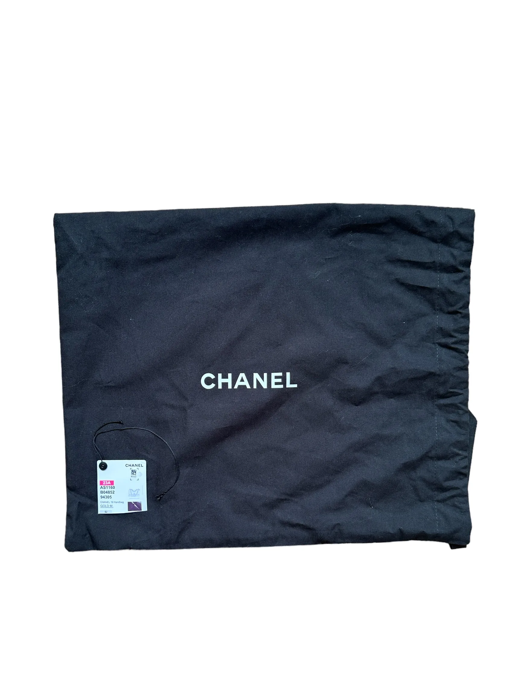 Chanel 2023 Black Lambskin Quilted Medium 19 Bag