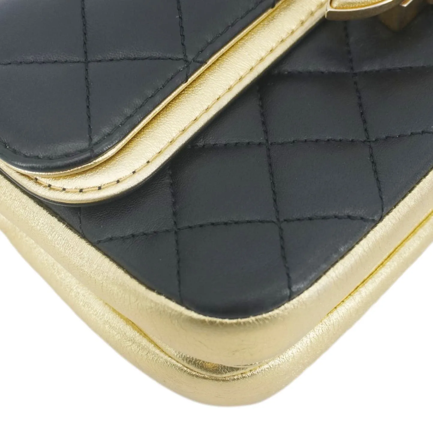 CHANEL CC Double Flap Quilted Leather Shoulder Bag Black