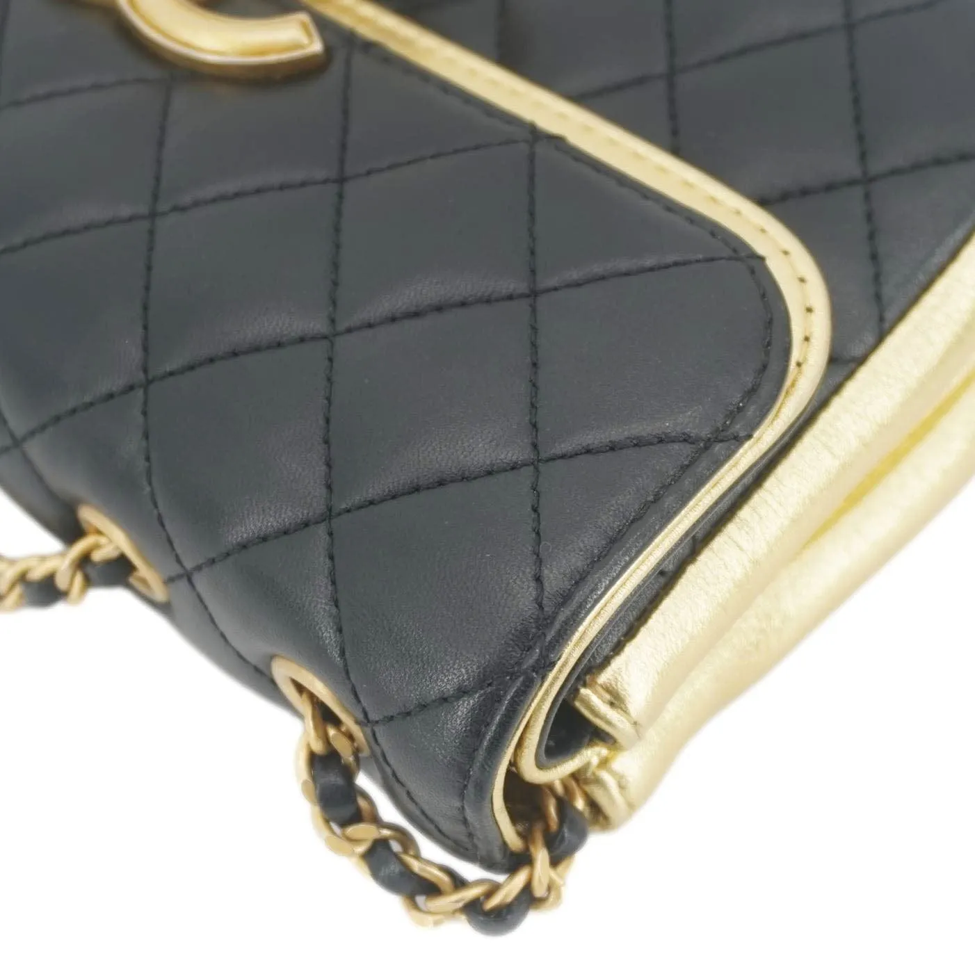 CHANEL CC Double Flap Quilted Leather Shoulder Bag Black