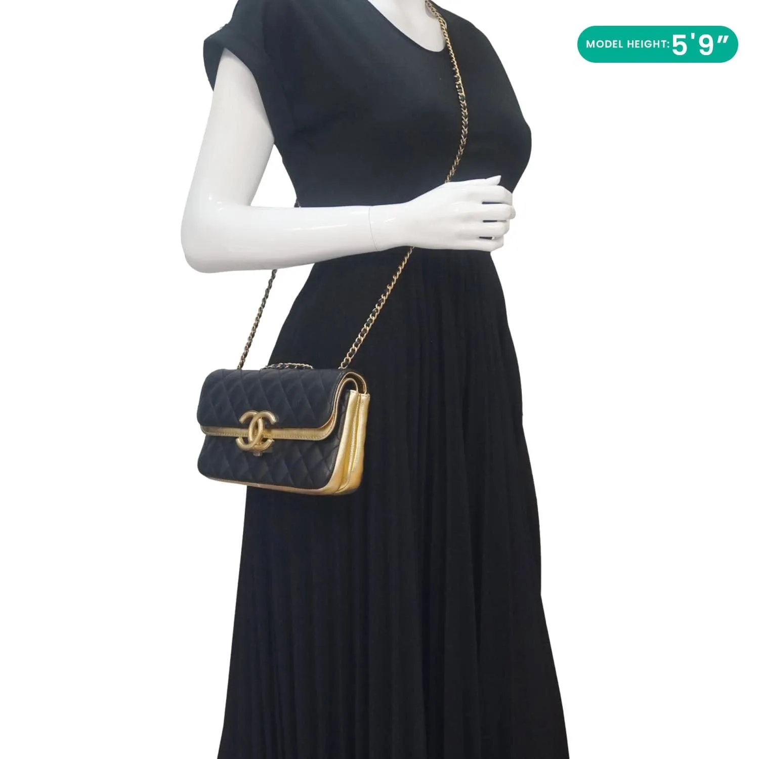 CHANEL CC Double Flap Quilted Leather Shoulder Bag Black