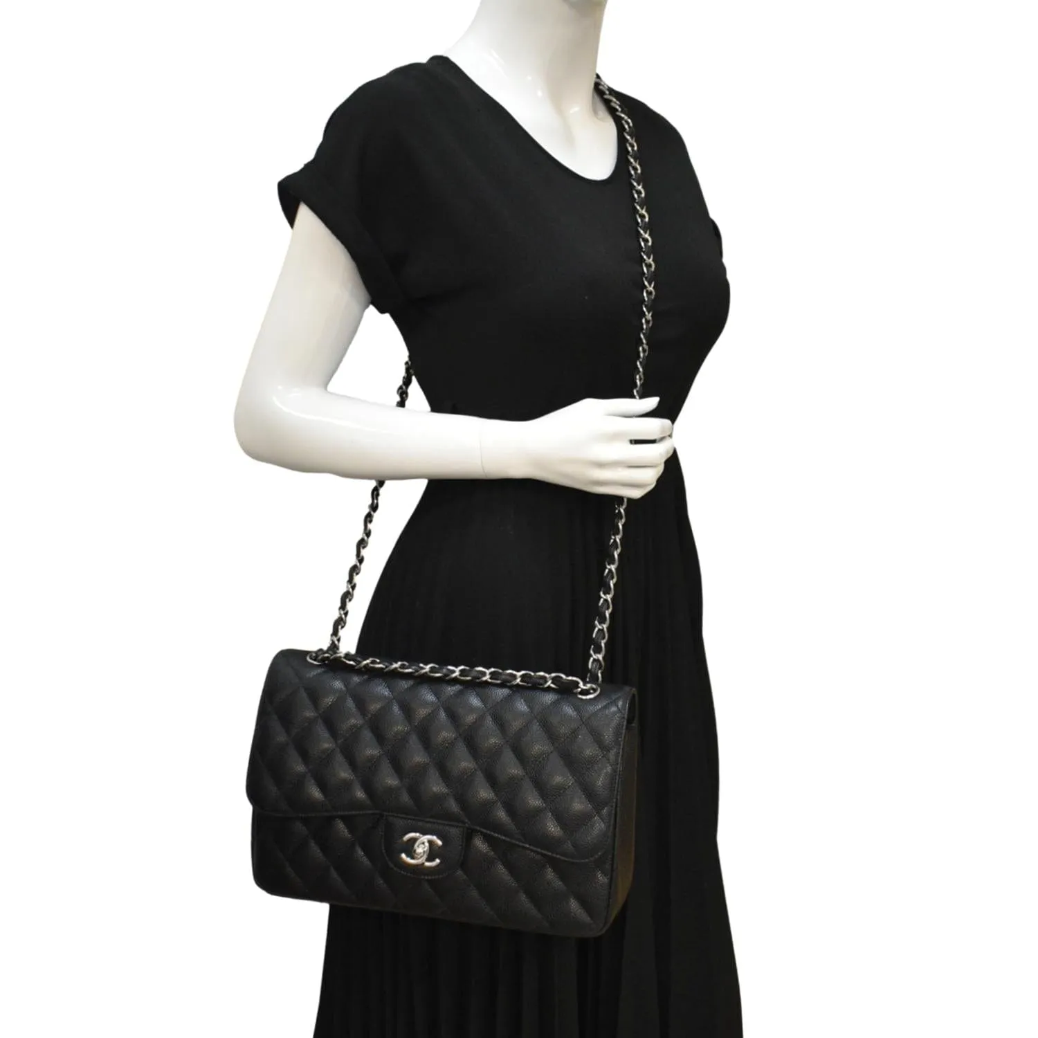 CHANEL Classic Jumbo  Double Flap Quilted Caviar Leather Shoulder Bag Black
