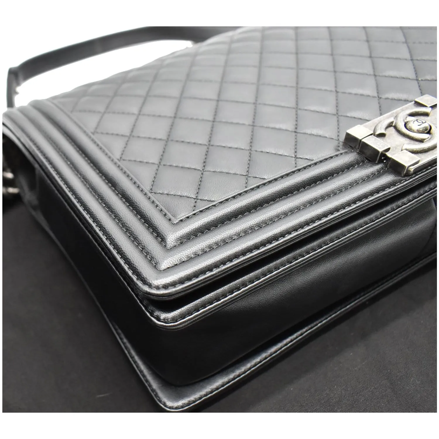 CHANEL Large Boy Flap Calfskin Quilted Leather Shoulder Bag Black