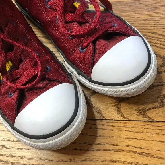 Converse Chuck Taylor NBA Cleveland Cavaliers Sneakers