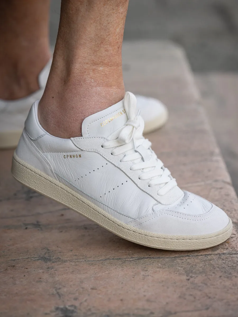 COPENHAGEN STUDIO Retro hvit sneaker