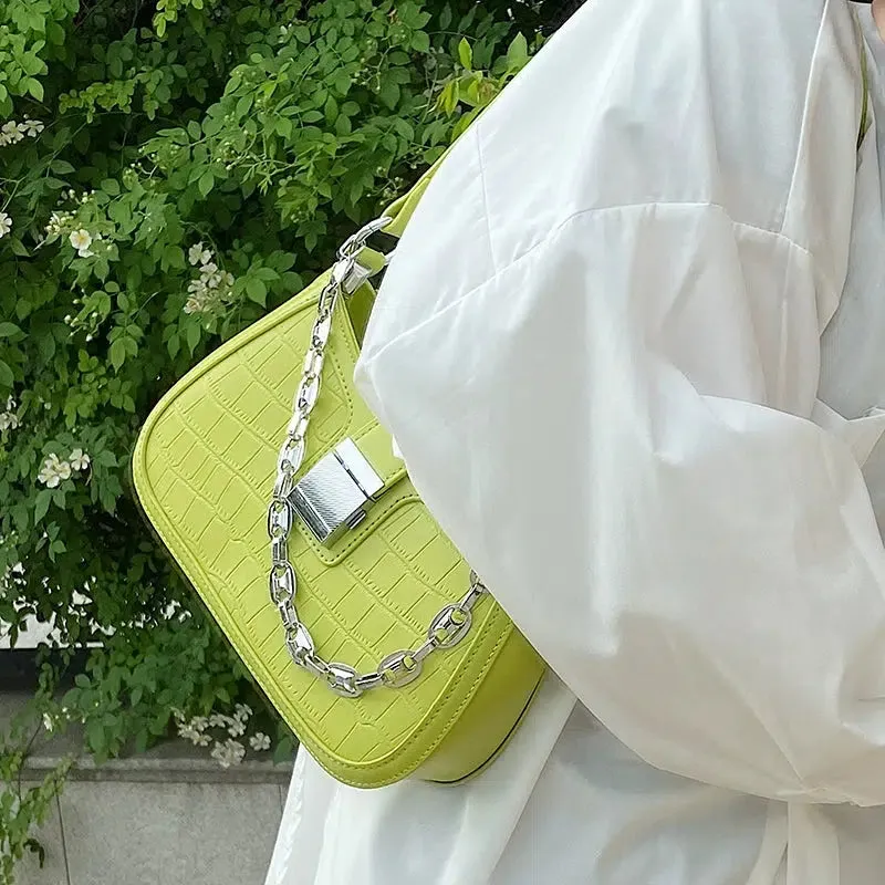 Croc-Texture Chain Strap Shoulder Bag