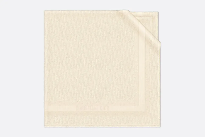 D-Oblique Shawl • White Wool, Silk and Cashmere