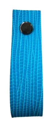 Embossed shawl cuffs in different sizes