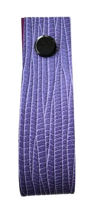 Embossed shawl cuffs in different sizes