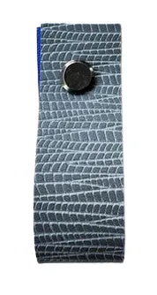 Embossed shawl cuffs in different sizes