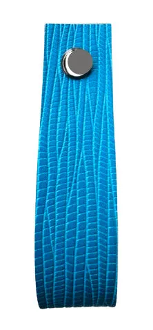 Embossed shawl cuffs in different sizes