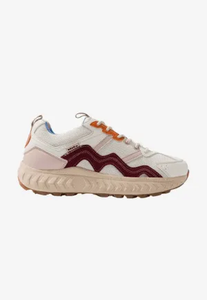 GEN7 Sneaker by MoEa - All in Coral