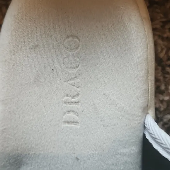 Ghost White Draco slides size 9-10