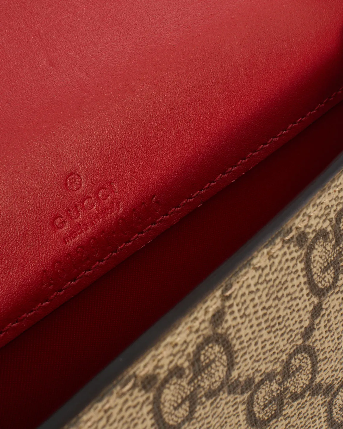 Gucci Beige GG Supreme Canvas Mini Cherries Convertible Clutch Crossbody