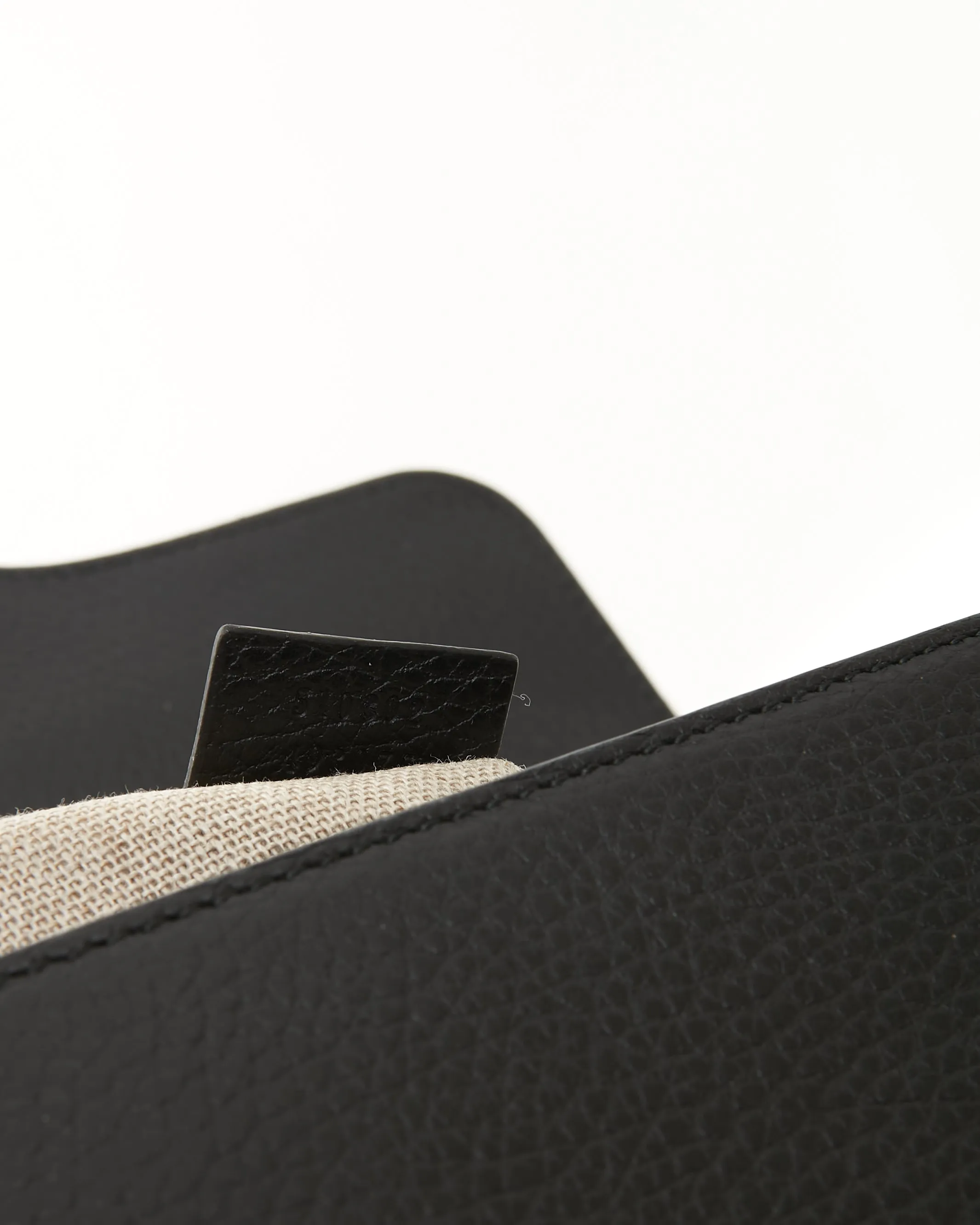 Gucci Black Pebbled Leather Interlocking G Dollar Convertible Crossbody