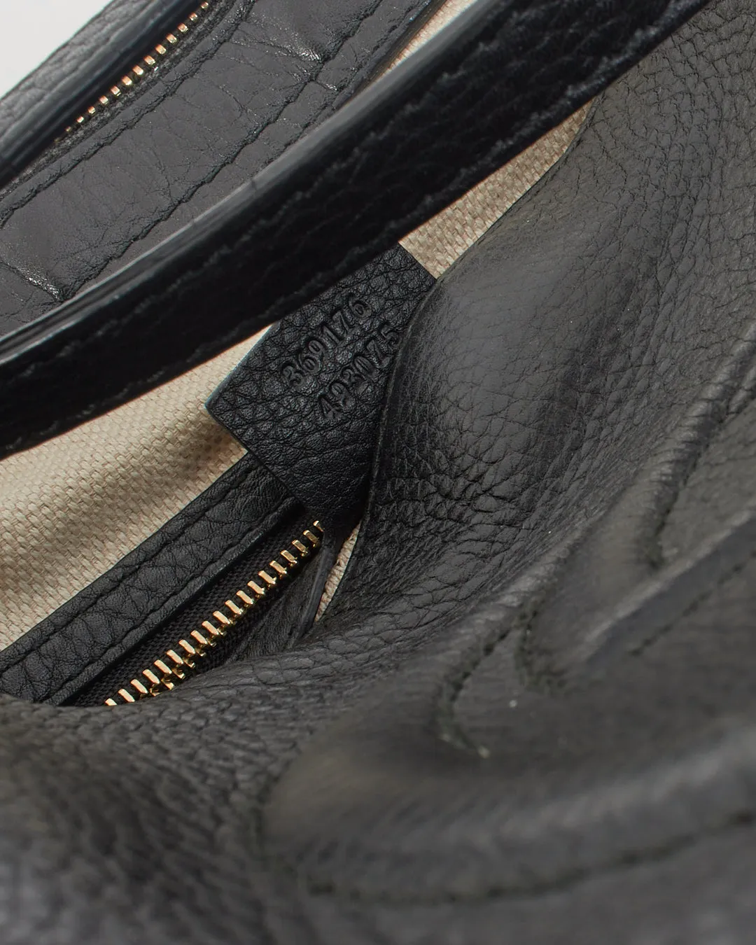 Gucci Black Pebbled Leather Soho Convertible Tote Bag