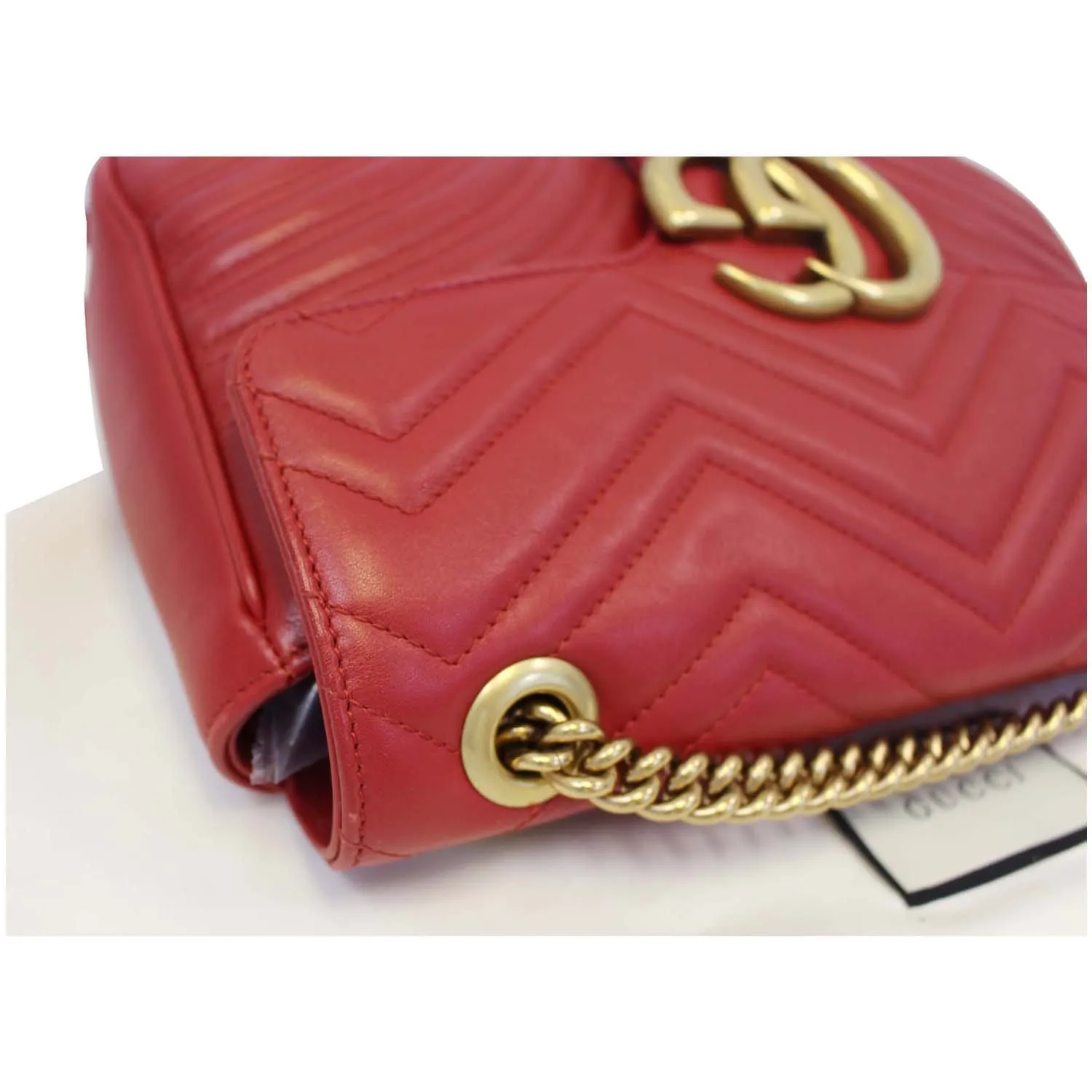 GUCCI GG Marmont Matelasse Red Leather Shoulder Bag