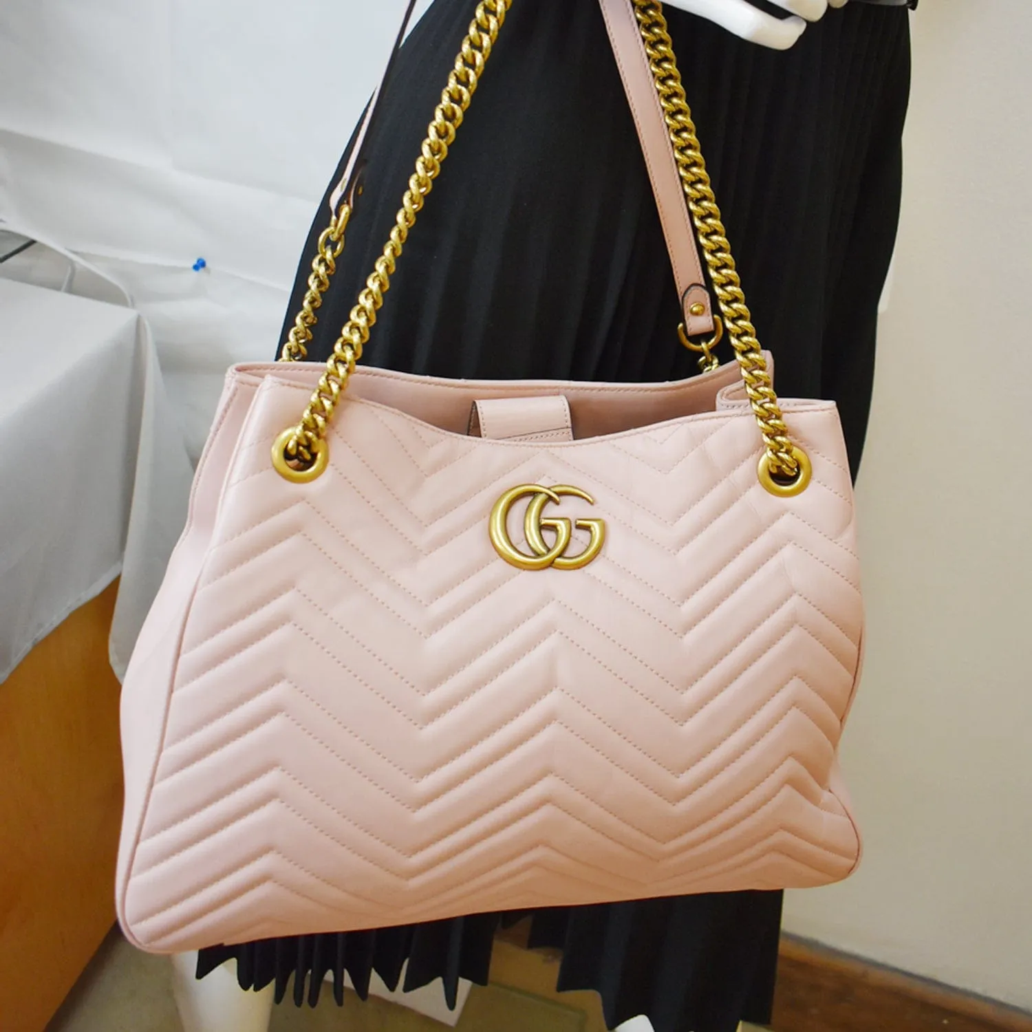 GUCCI GG Marmont Medium Metelasse Quilted Leather Shoulder Bag Nude 453569 - Hot Deals