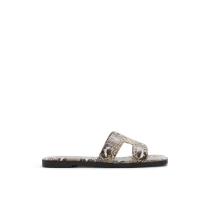 Haylee / Flat Sandals