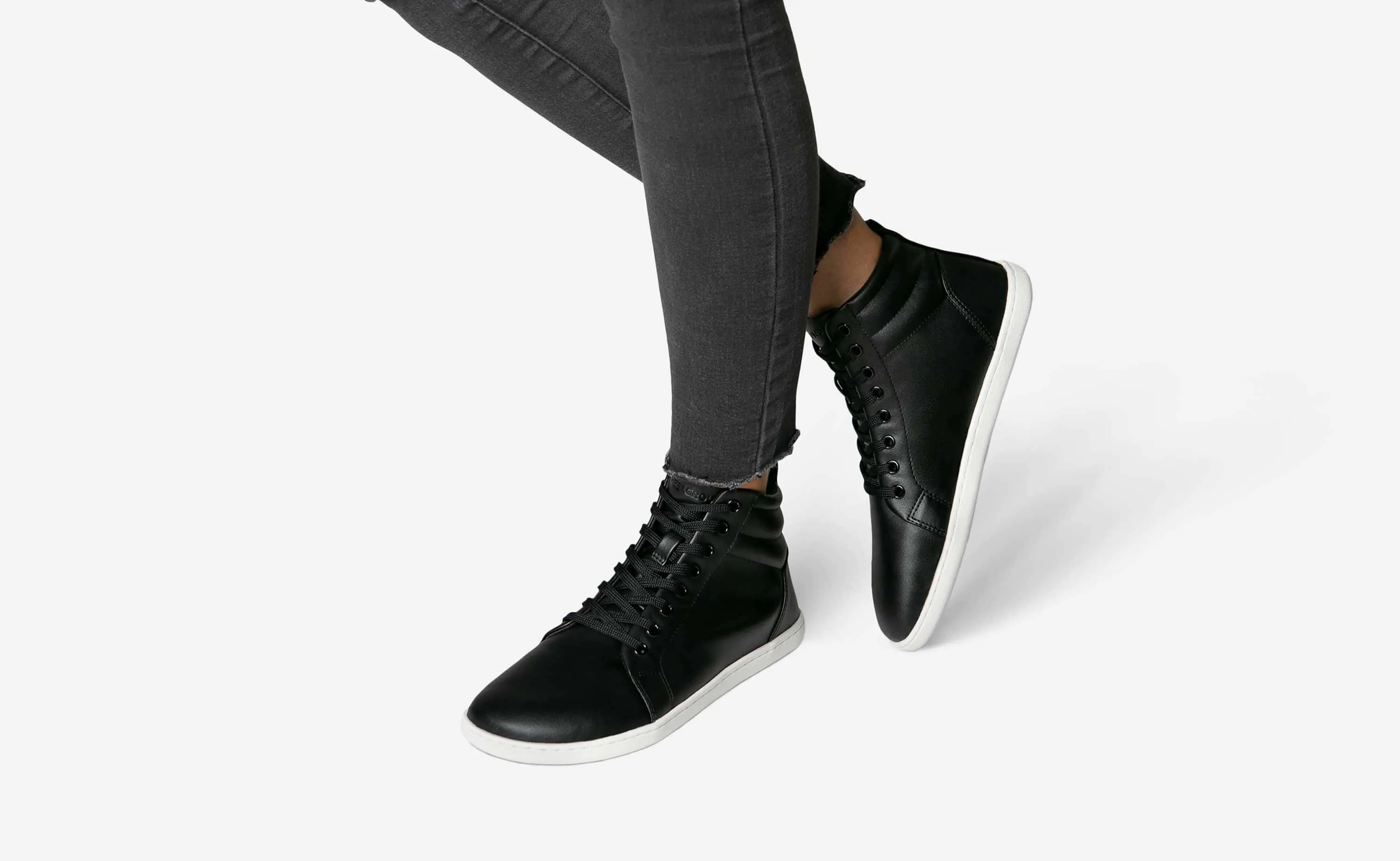 Highrise Luxe - Black & White