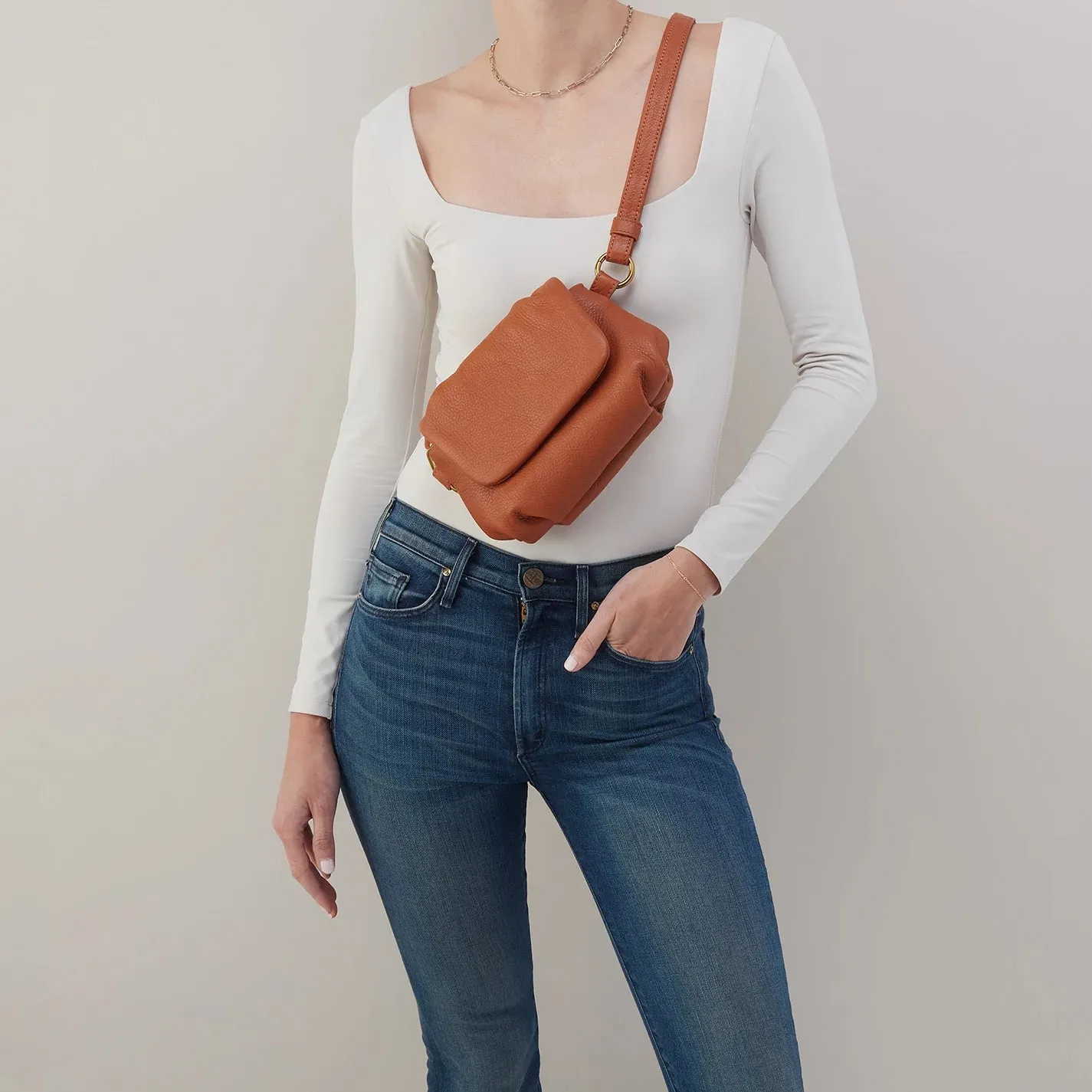 Hobo Harley Crossbody Sling