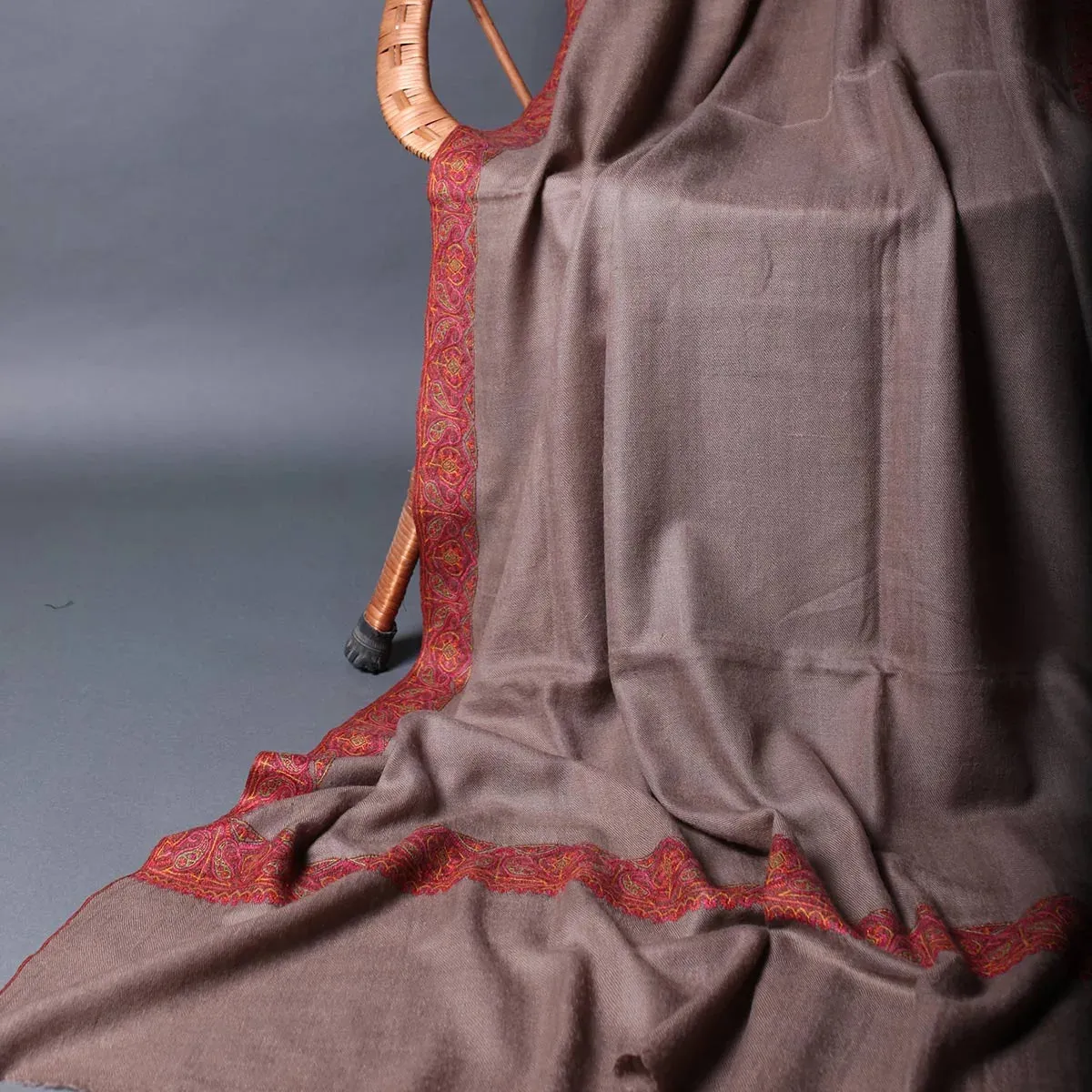 Khudrang sozni Embroidered Meemdoor Pashmina Shawl