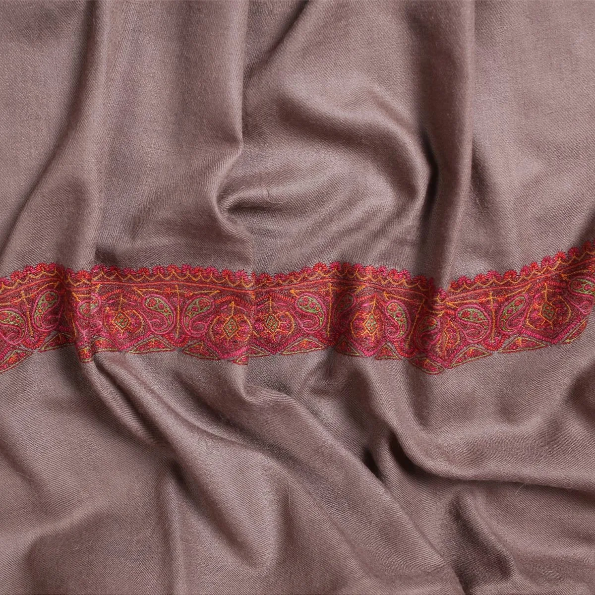 Khudrang sozni Embroidered Meemdoor Pashmina Shawl