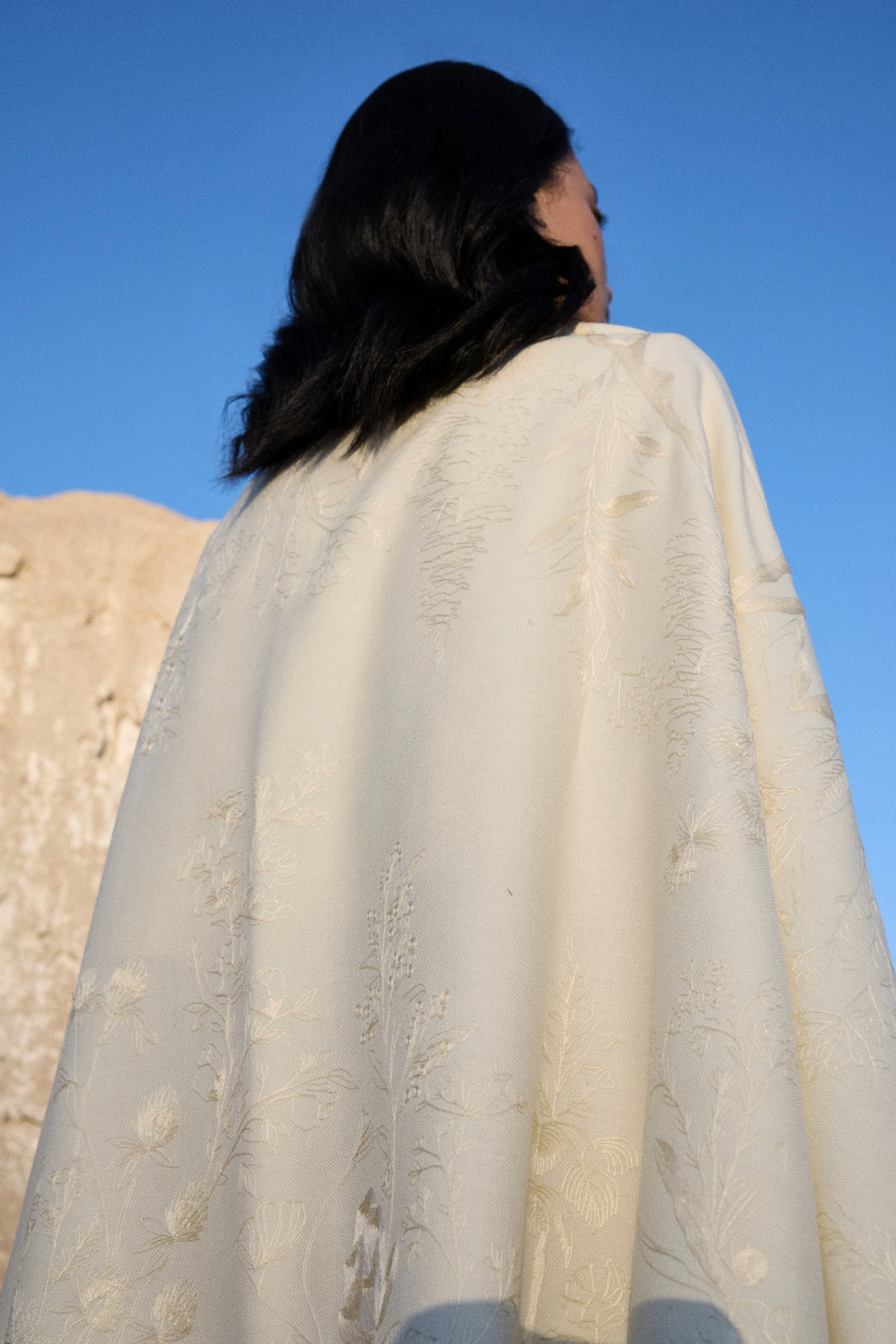 Lamayuru Woollen Shawl (Ivory)