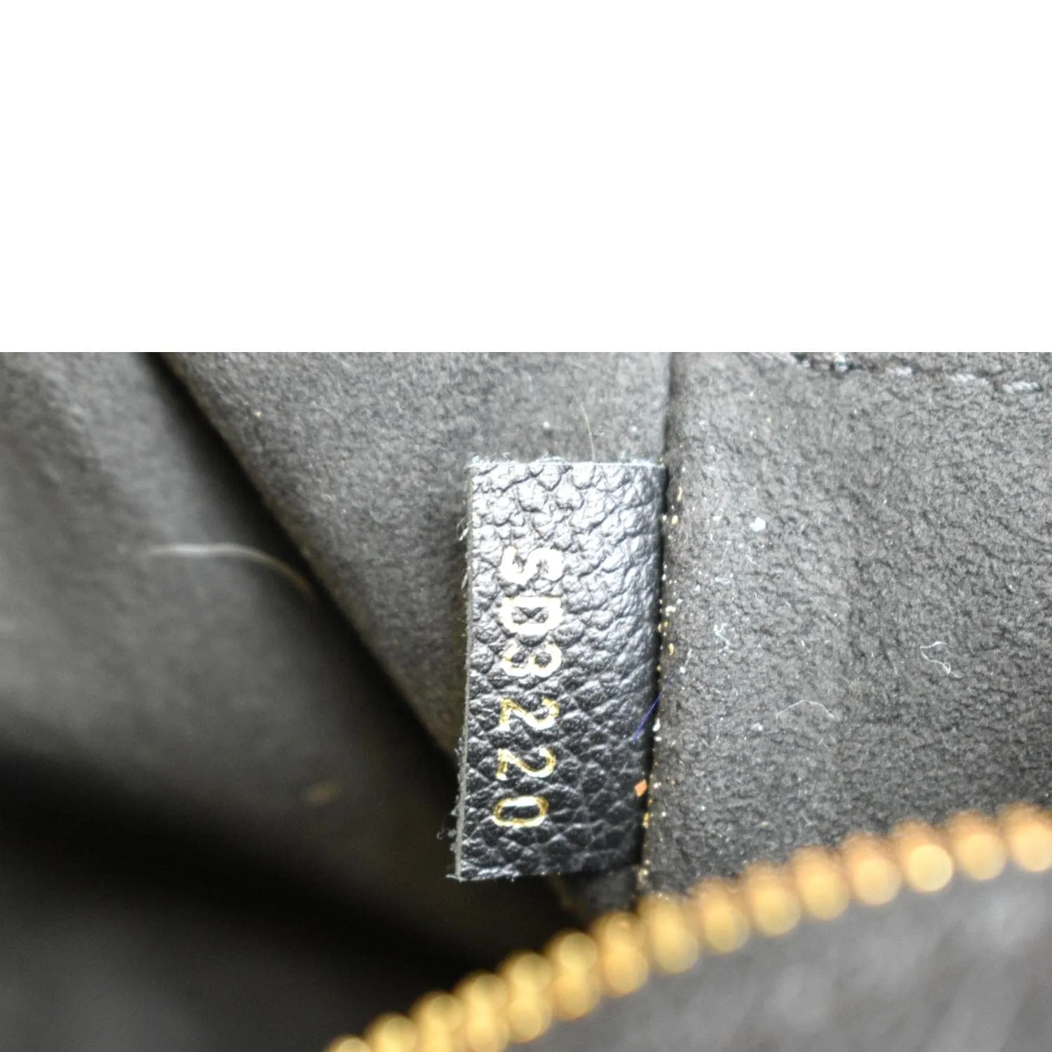 LOUIS VUITTON Boite Chapeau Souple MM Monogram Empreinte Shoulder Bag Black