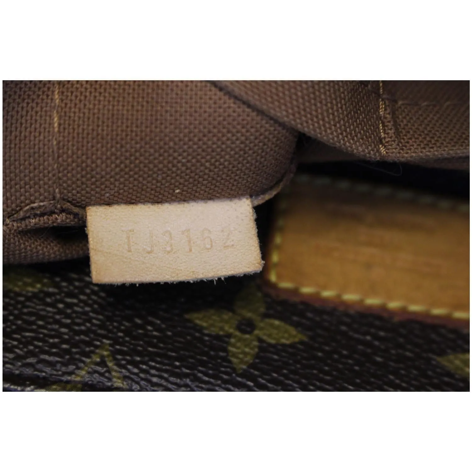 LOUIS VUITTON Sully MM Monogram Canvas Shoulder Bag