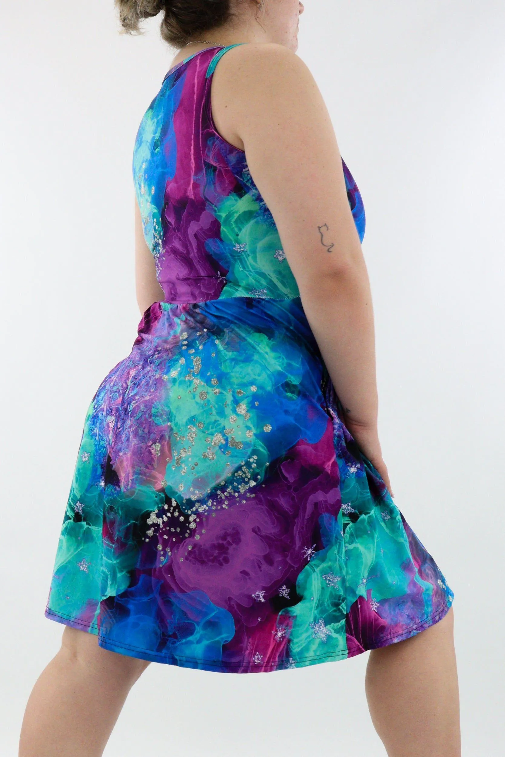Magic Waters - Sleeveless Skater Dress - Knee Length - Side Pockets