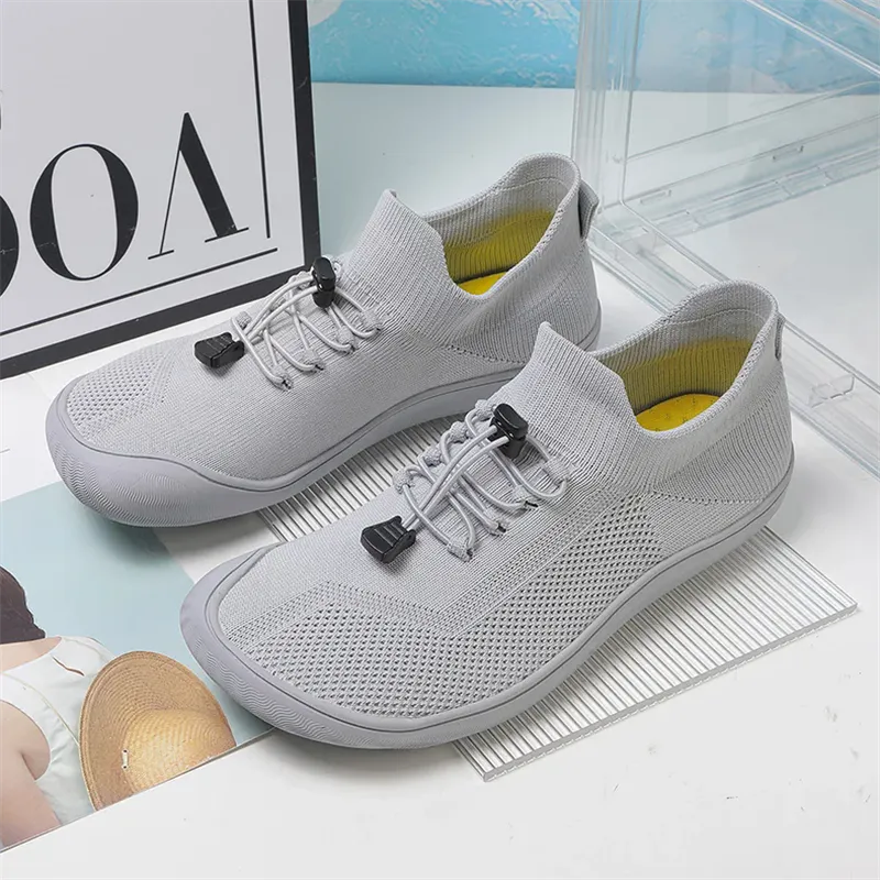 Male Ultrasoft Knitted Fabric Lace-up Sneakers