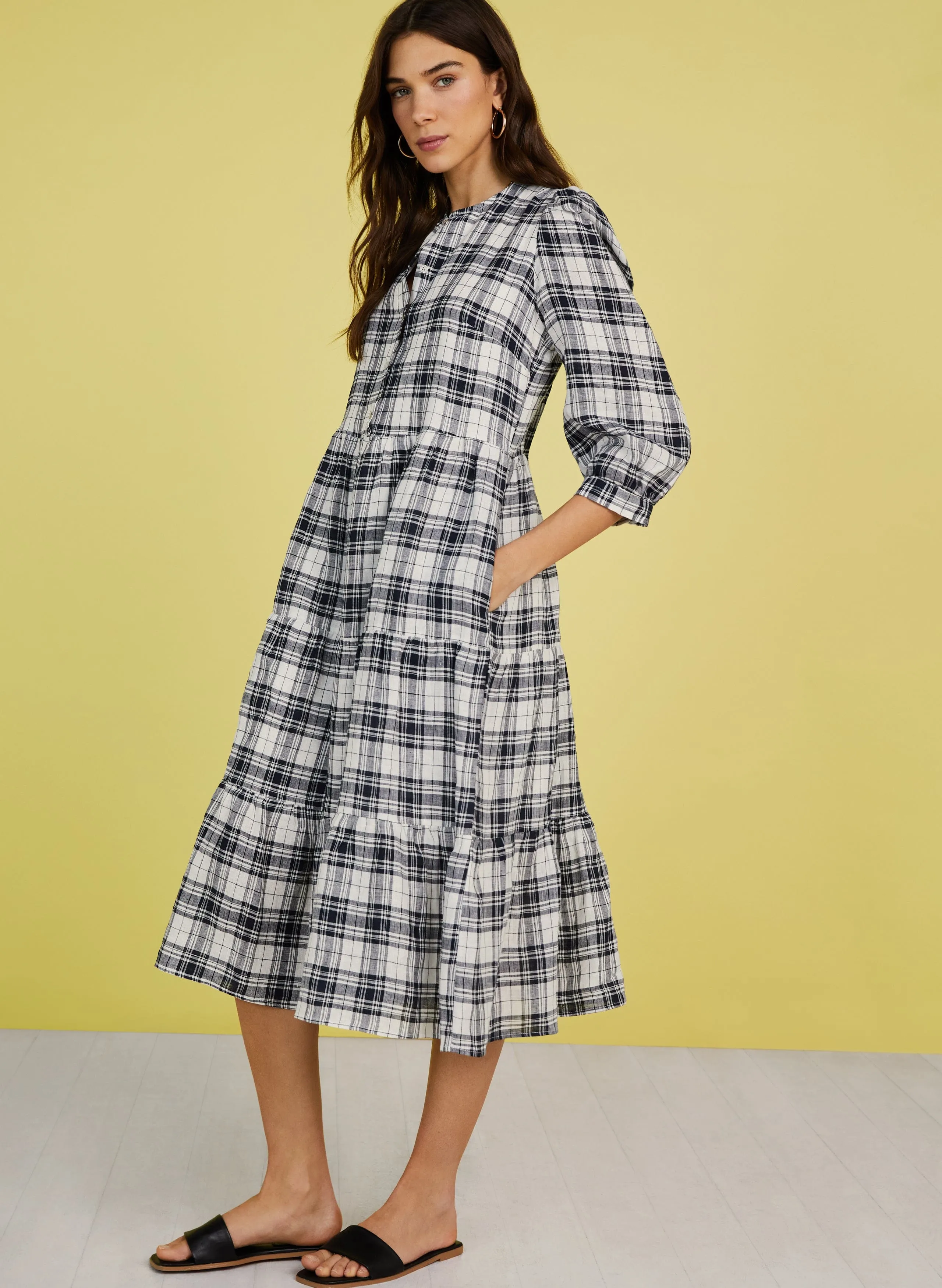 Maria Linen Checked Dress | Navy & Soft White