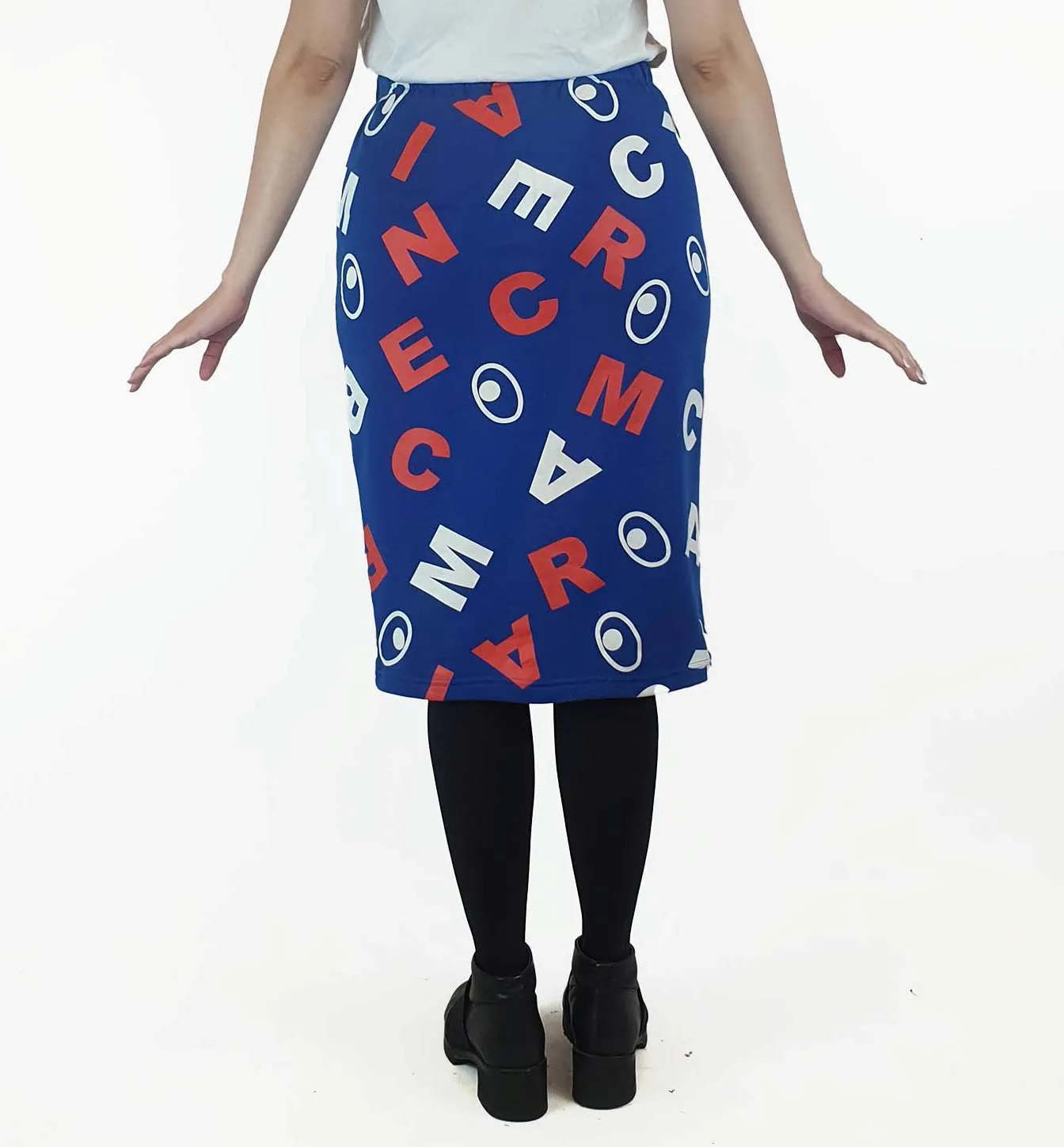 Mini Cream blue print pencil style skirt size S