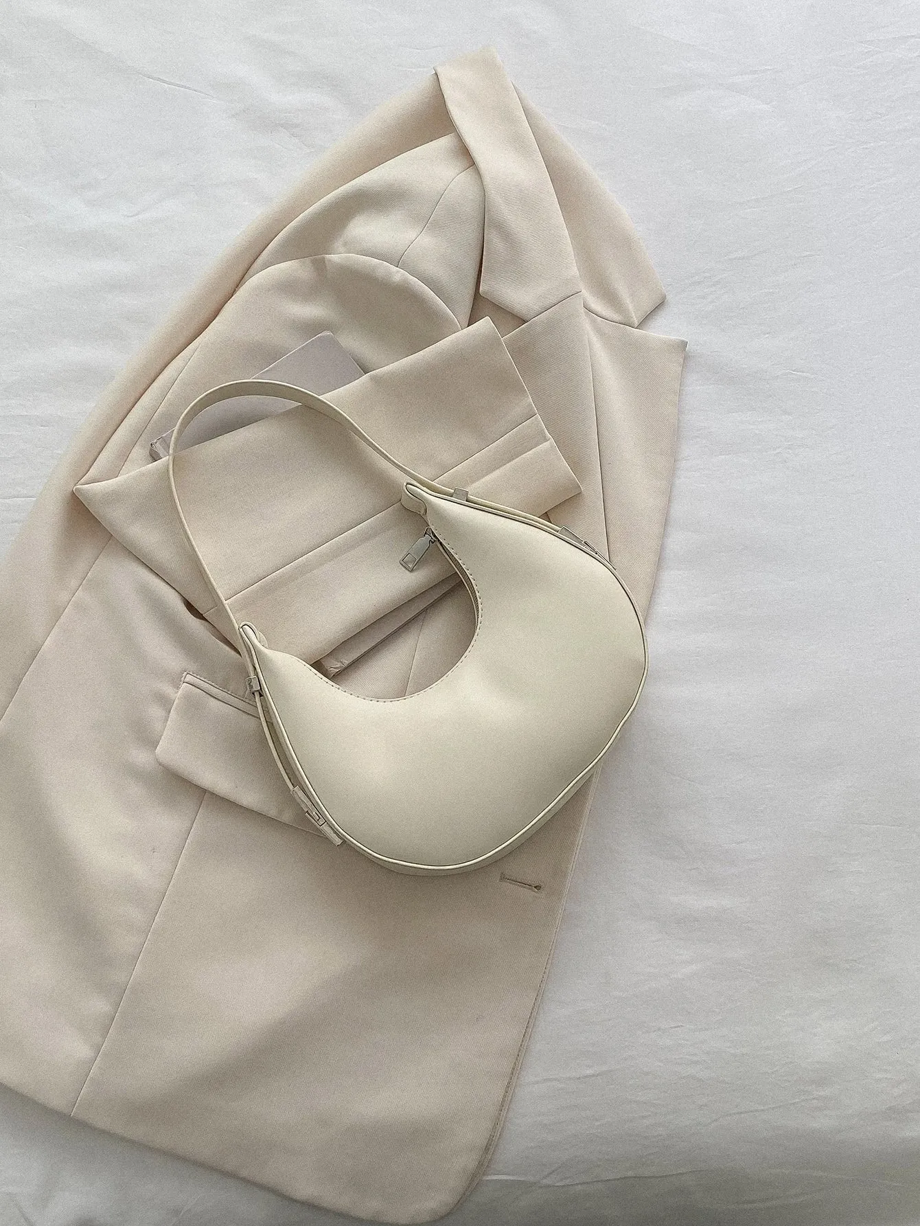Minimalist Hobo Bag - Beige