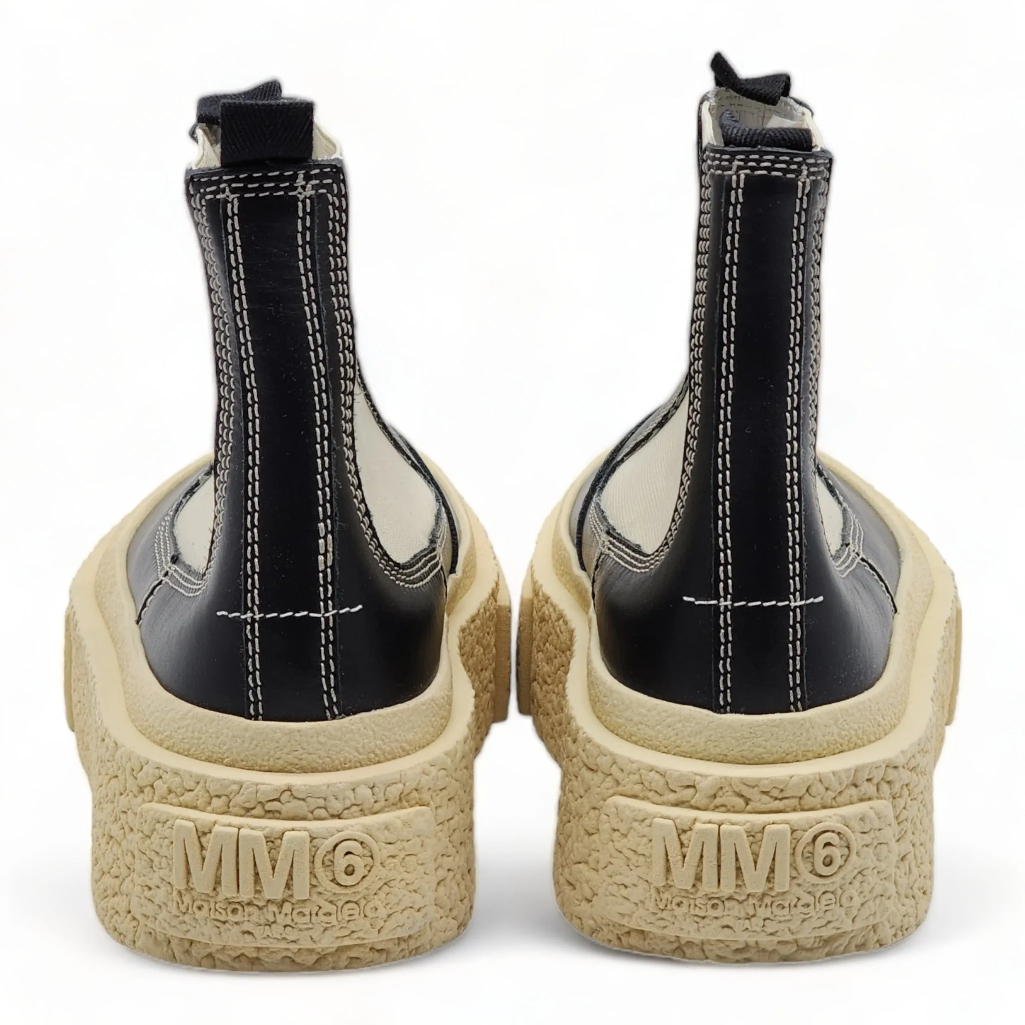 MM6 Maison Margiela Round-toe Leather Ankle Boots