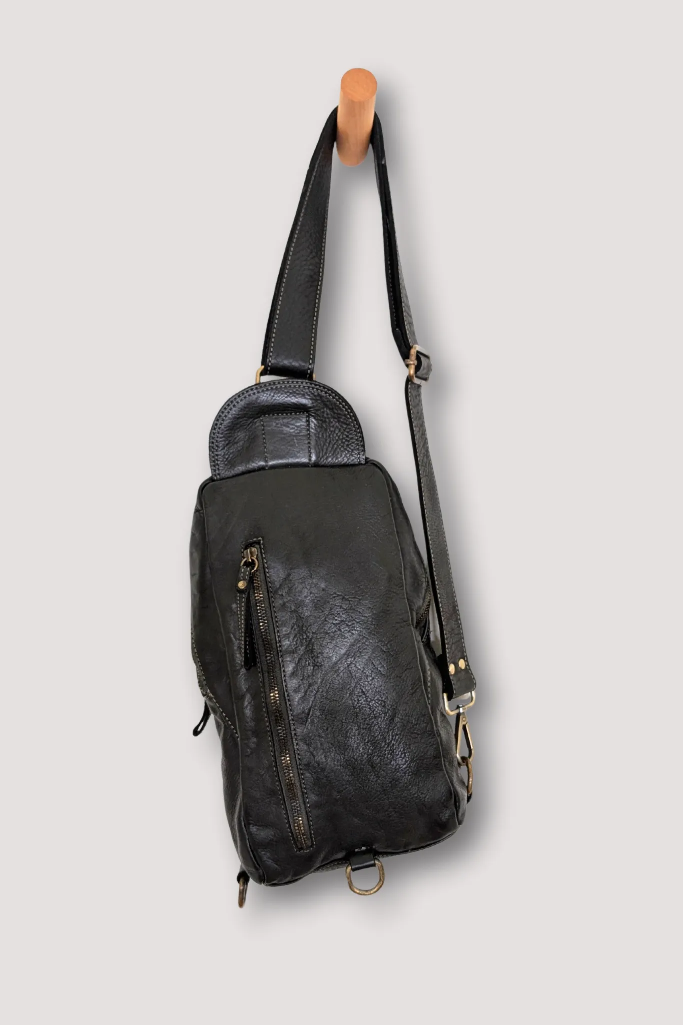 Movement Sling Bag - Black Out - CANADA